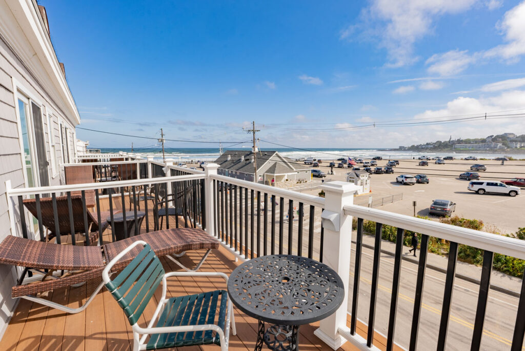 two king room deck view of beach