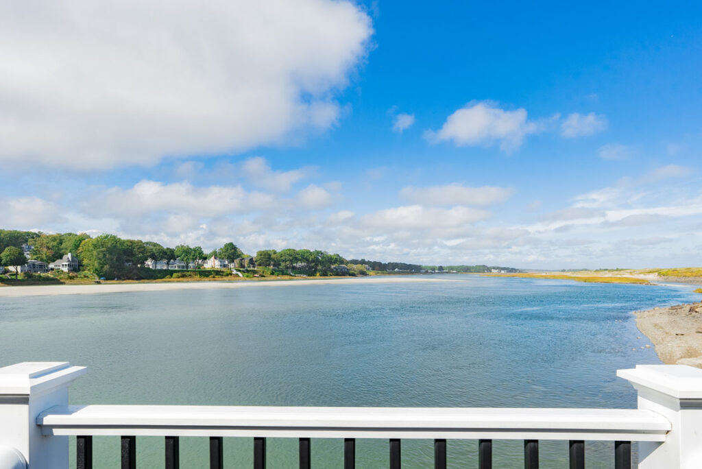 norseman tidal suites deck view outside