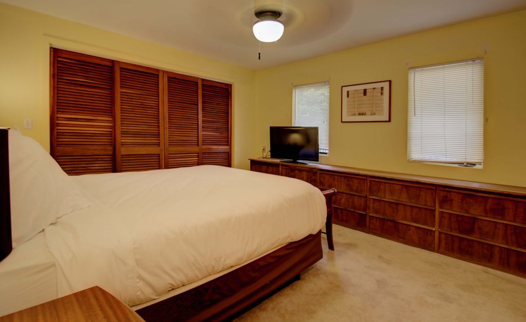 41 beach street ogunquit house rental first floor bedroom